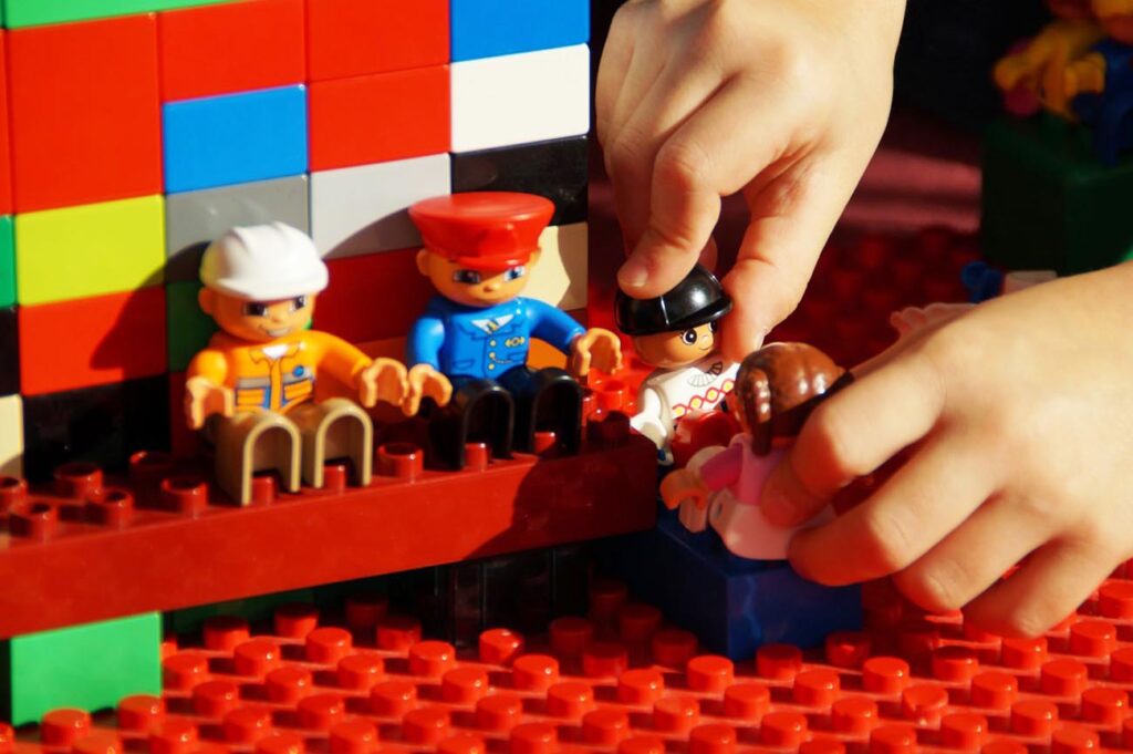 Best Lego Sets to Build with Boys and Girls