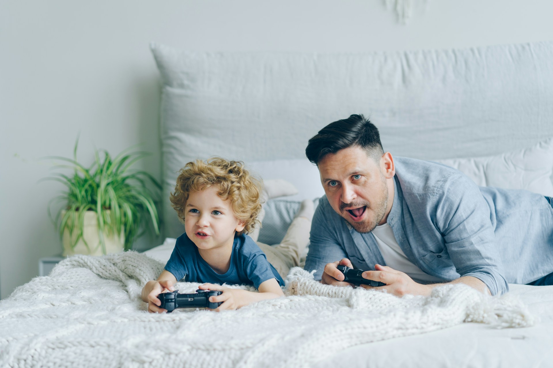 How to keep your children safe online gaming