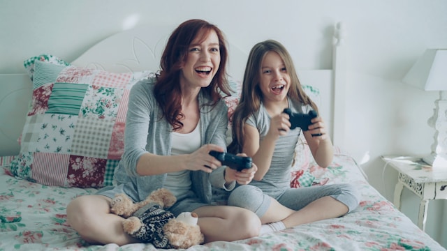 playing game console