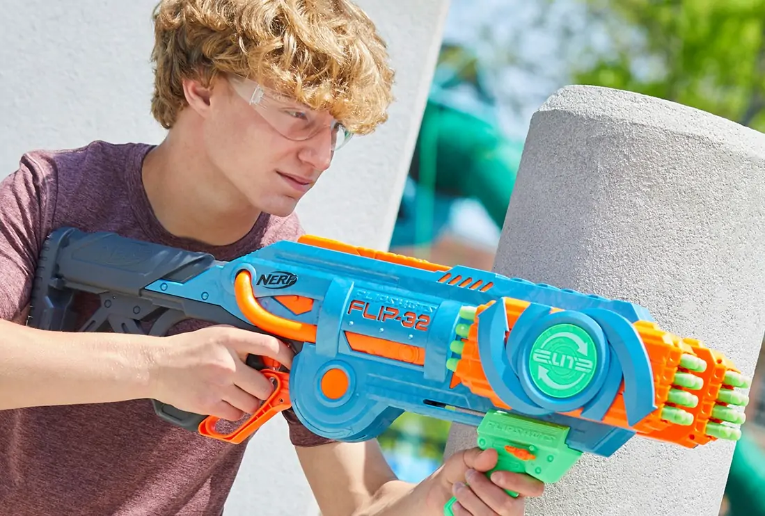 Nerf Elite 2.0 Turbine CS-18 Motorised Blaster, 36 Nerf Darts, 18-Dart  Clip, Built-in Customising Capabilities