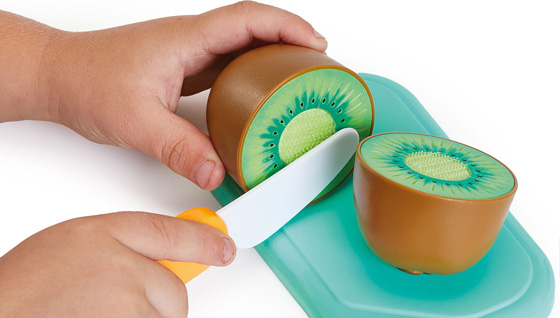 busy-me-cut-fruit