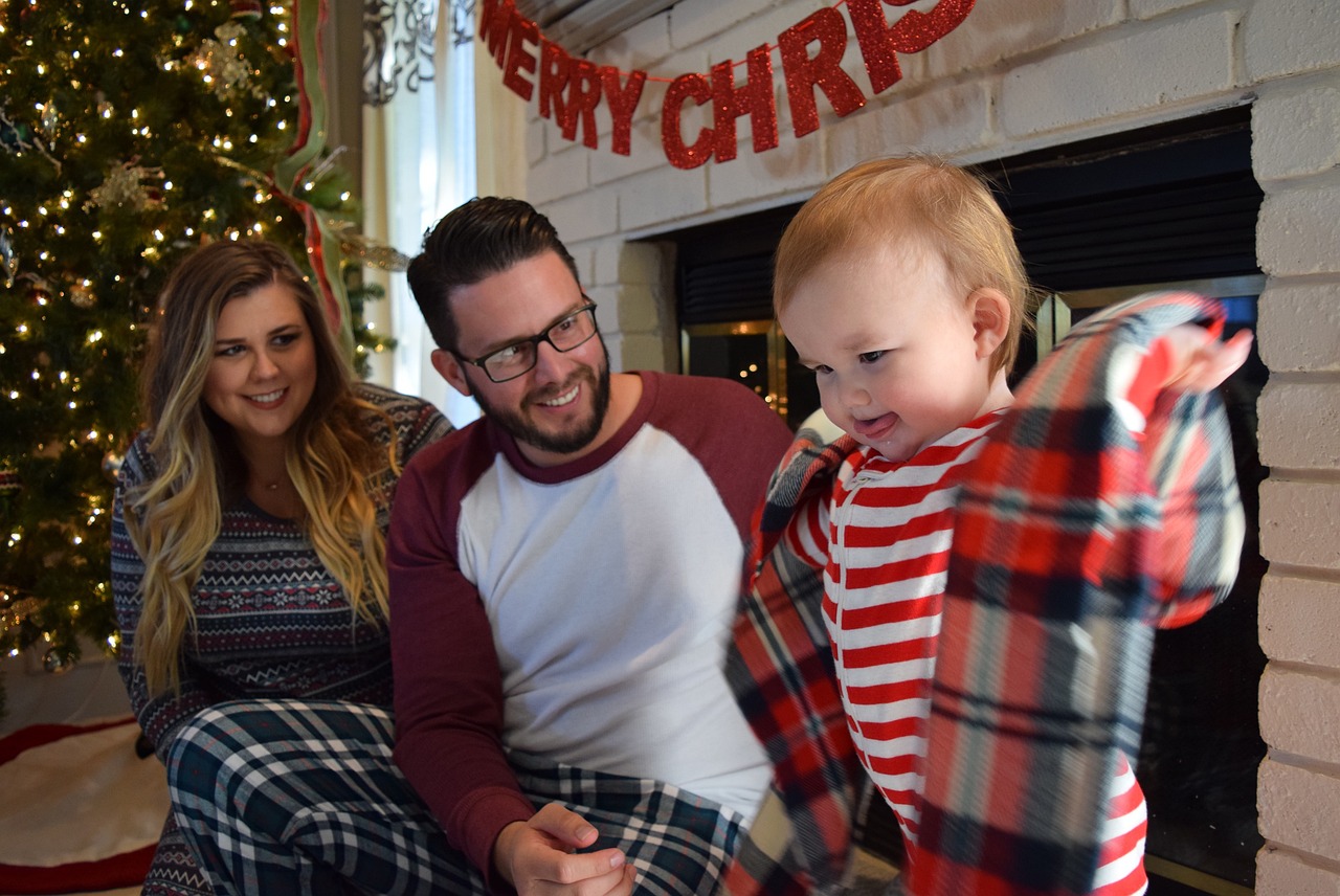 christmas family in pyjamas