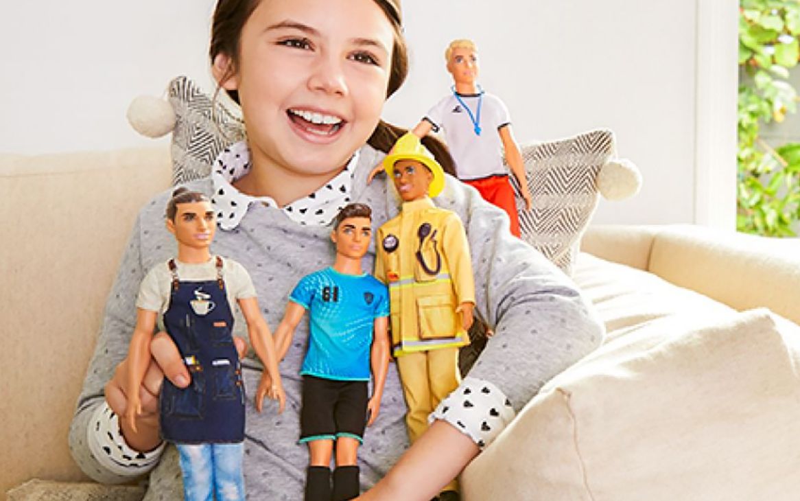 girl with ken dolls