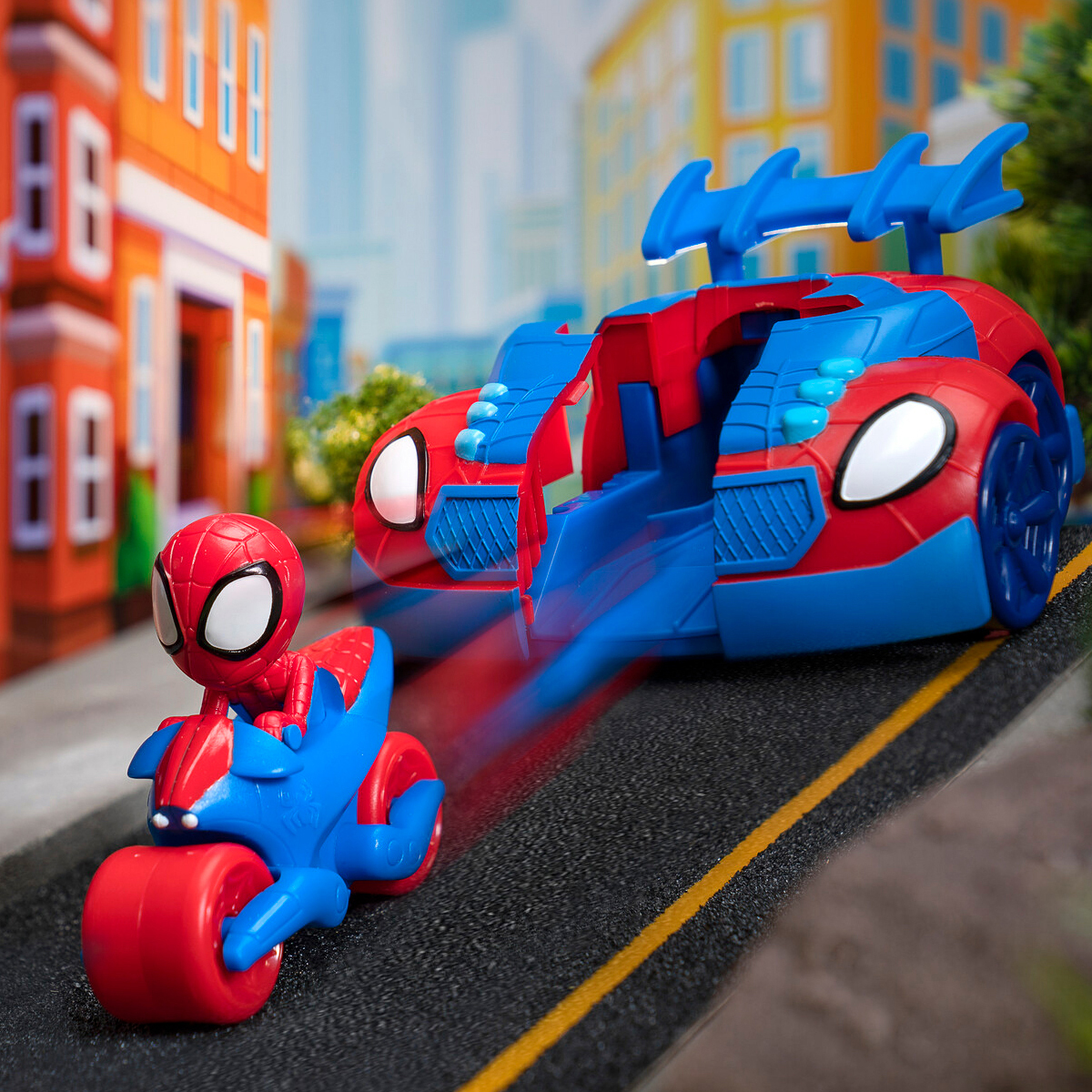 Spidey and his Amazing Friends Web Strike 2 in 1 Playset | The Entertainer