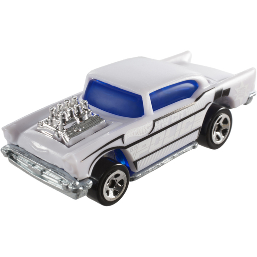 Hot Wheels Colour Shifters Vehicle - '57 Chevy (White to Burgundy)