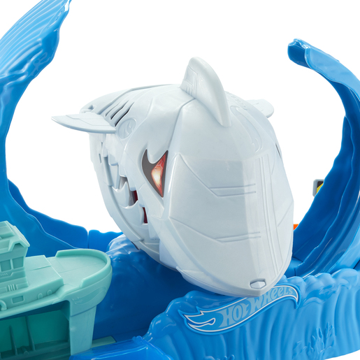 Hot Wheels Robo Shark Frenzy Playset The Entertainer