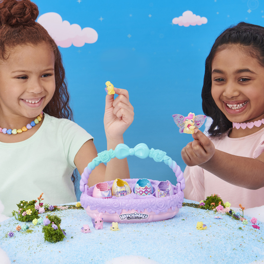 Hatchimal CollEGGtibles Family Spring Basket The Entertainer