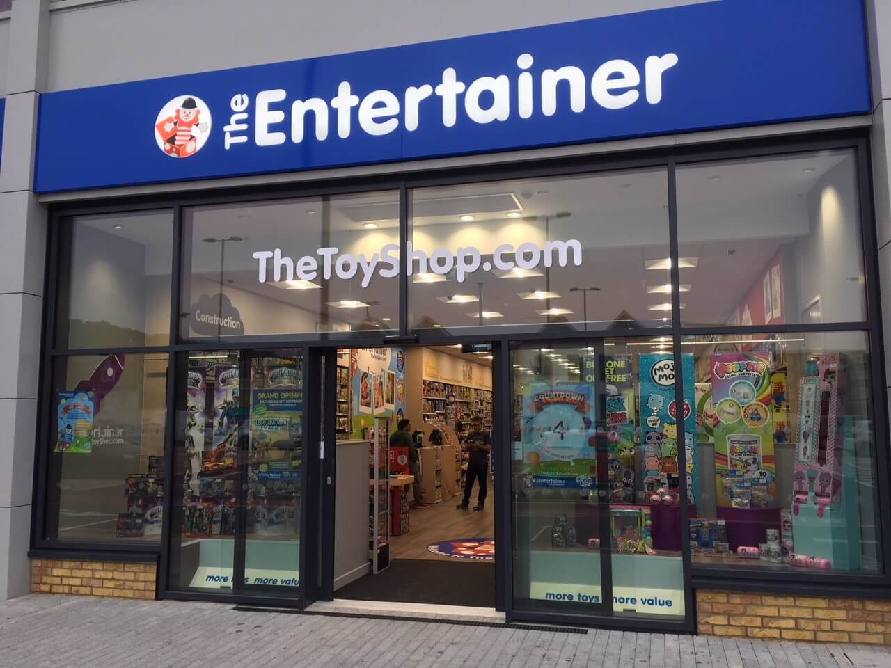 The Entertainer - Dover