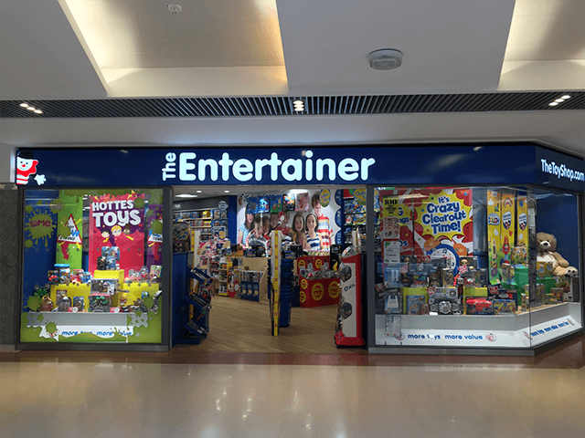 The Entertainer - Romford Mercury