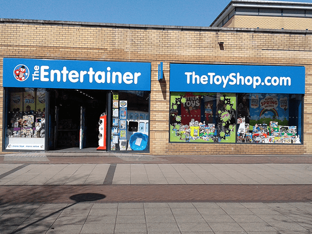 The Entertainer - Yate The Entertainer - Yate