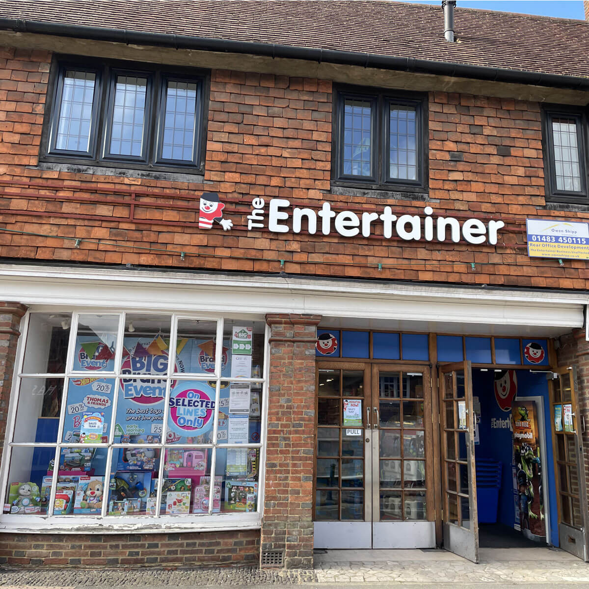 The Entertainer - Haslemere